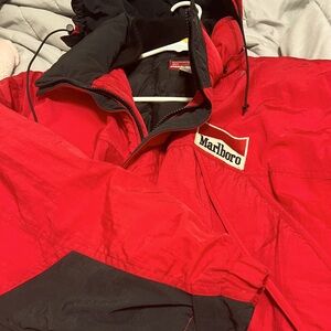 VINTAGE RED MARLBORO DOWN JACKET